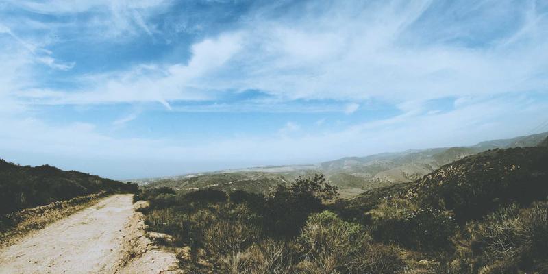 边缘计算如何重塑上海智慧交通？网络延迟优化与数据处理新范式解析
